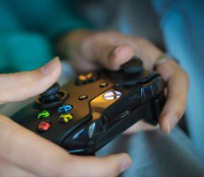 Xbox Anaconda And Lockhart Gaming Console Hardware Rumored For E3 2019 Unveil