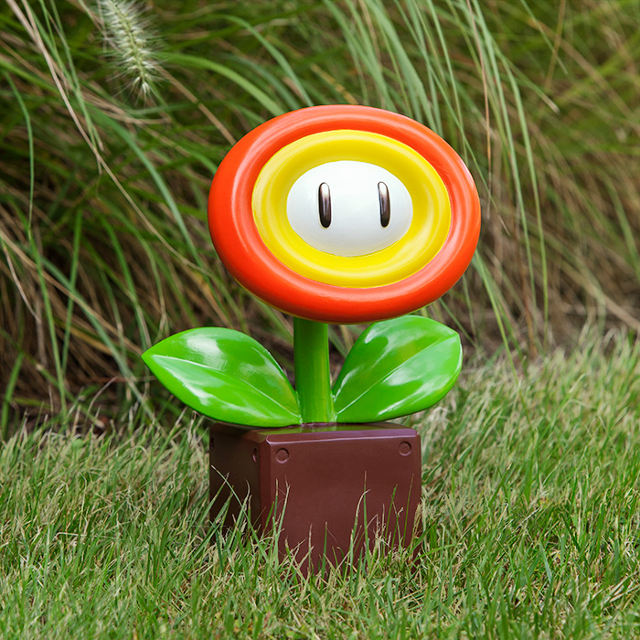 super-mario-fire-flower-garden-ornament-1.jpg