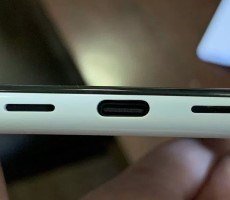 Google Pixel 3a Users Complain Of Misaligned USB-C And Speaker Port Cutouts