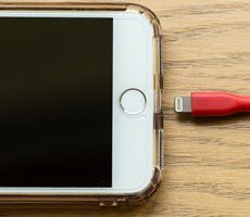 Apple Is Vastly Overselling iPhone Battery Life According To UK Advocacy Group