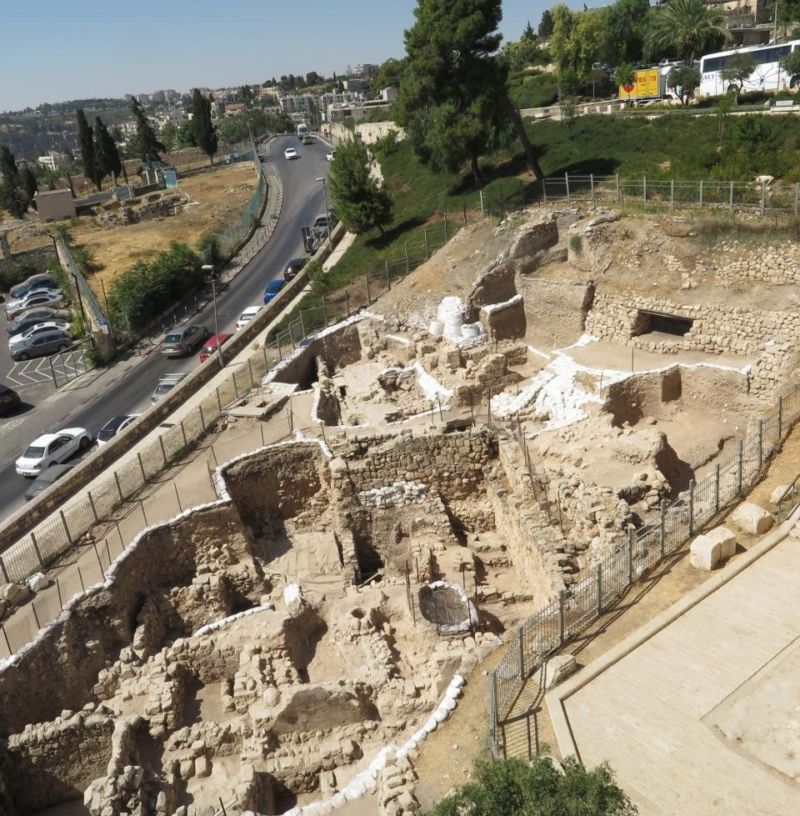 Archeologists confirm near-legendary tale of crusaders’ siege of Jerusalem