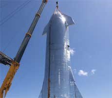 SpaceX's 10-Story-Tall Starship Takes Form As Elon Musk Plots Lunar, Mars Colonization