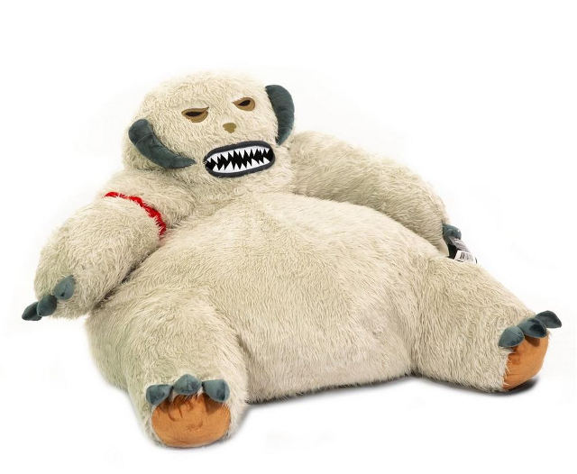 wampa-bean-bag-chair-1.jpg