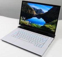 Alienware m15 R2 Review: Beautiful OLED, Beastly Performance