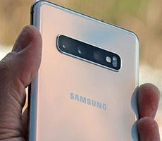 Samsung Galaxy S11 Tipped For 108MP Camera As Phone Photography War Heats Up