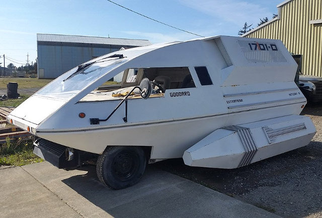 minivan-star-trek-shuttlecraft.jpg