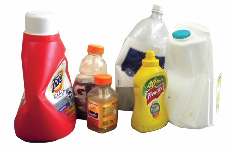Image of plastic bottles.