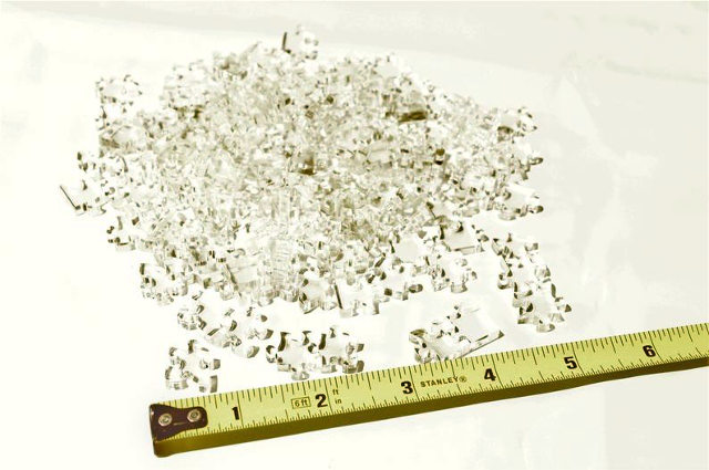 clear-acrylic-puzzles-1.jpg