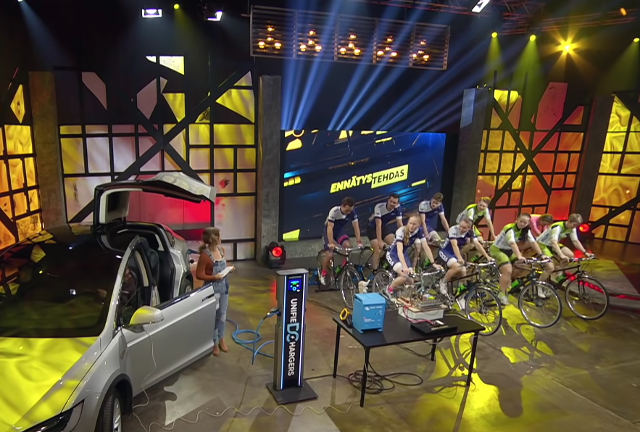 bike-pedal-powering-tesla-battery.jpg