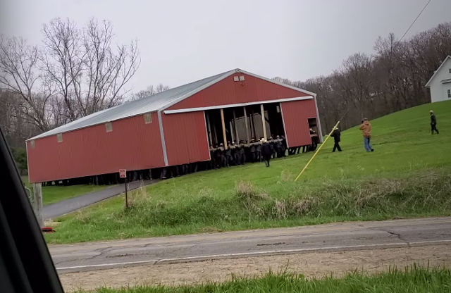 manual-barn-moving.jpg