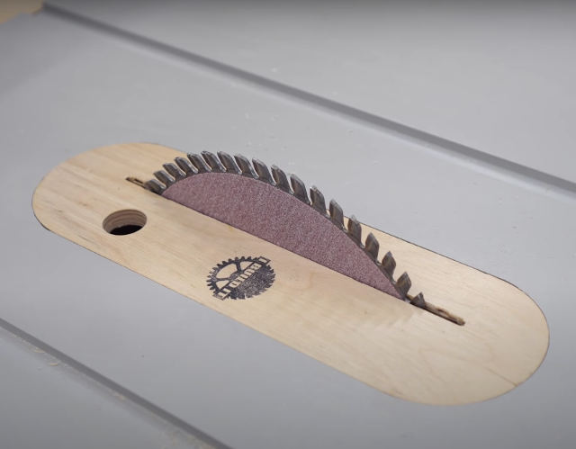 sanding-table-saw-blade.jpg