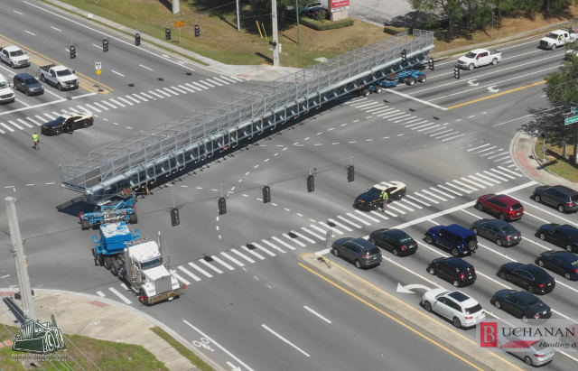 semi-hauling-235-foot-super-load.jpg