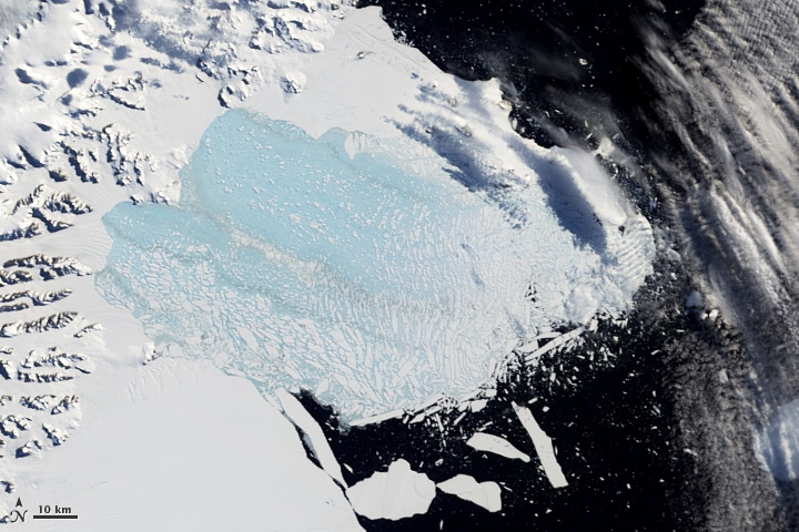 In 2002, the Larsen B ice shelf disintegrated in a matter of weeks.