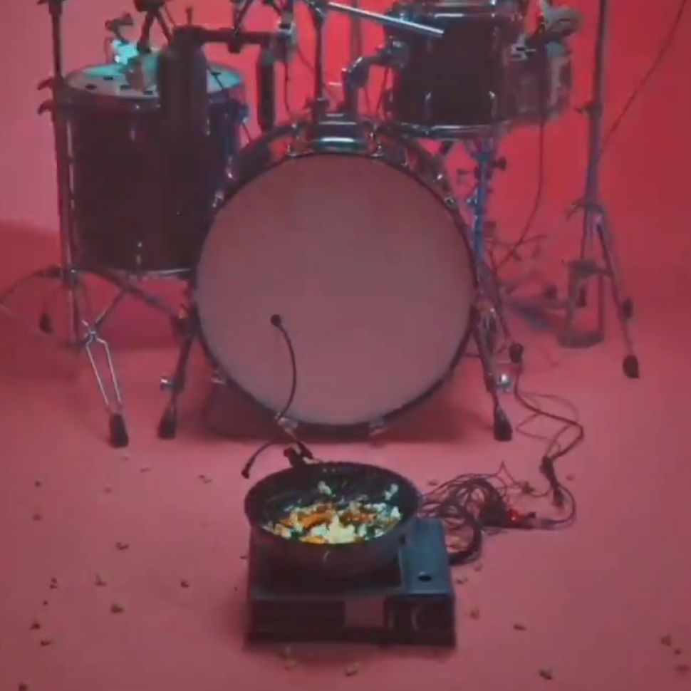jazz-popcorn-robot.jpg