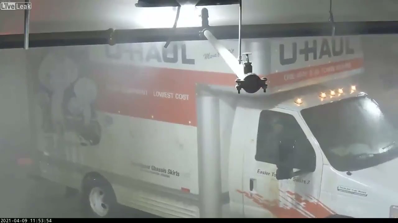 parking-uhaul-garage.jpg