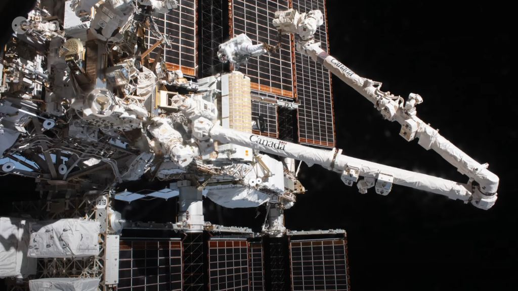 spacewalk-timelapse.jpg