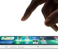 Apple iPhone 13 Stumbles Out Of The Gate With Major 120Hz Display And Apple Watch Bugs