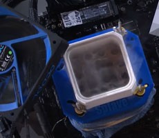 Intel Core i9-12900K Alder Lake CPU Gets Cranked To 6.8GHz, Annihilates World Records