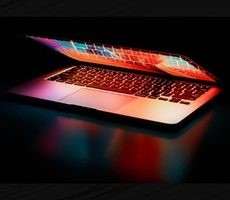 Apple M1-Powered MacBook Pro Owners Report Frustrating SD Card Reader Issues