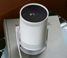 Samsung Freestyle Is A Nifty Portable Projector With A Few Neat Tricks