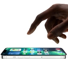 Thinking Of Updating Your iPhone To iOS 15.4? Battery Life Degradation Says Think Again
