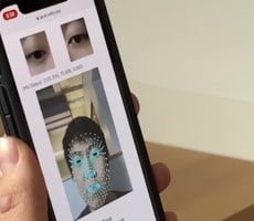 Researchers Develop EyeMU Tech That Lets You Control Your Phone With Your Eyes