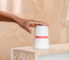 Google’s Wild Little Signals Concept Gently Nudges You For Notifications With Shadows And Air