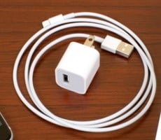 The EU May Finally Force Apple to Add USB-C to iPhones With a Lightning Port Kill Shot