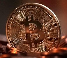 Amazon CEO Says Cryptocurrency Payments Aren't Happening Soon But NFT Listings Might