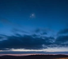 Celestial Bodies Are Aligning With The Moon For A Stunning Display, Here's How To Watch