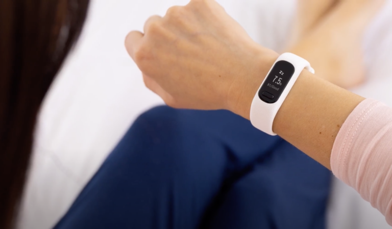 Garmin’s latest fitness tracker meets stiff competition with an empty bag of tricks