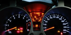 Bangkok,,Thailand,13/02/2018,:,Nissan,Juke,Engine,Dashboard,Warning,Lights