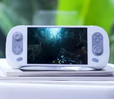 AYANEO2 Gaming Handheld Rocks Ryzen 6000U With RDNA 2 GPU, Steam Deck Killer?