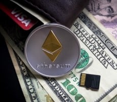 SeaFlower Hackers Steal Crypto With Secret Backdoors In Your Android And iOS Wallets