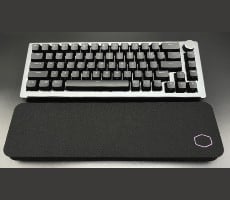 Cooler Master CK721 Review: An Innovative Wireless Keyboard
