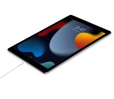 Sorry Apple But You Will Have To Embrace USB-C On Future iPhones And AirPods