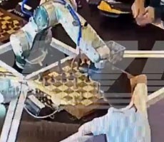 Chess Robot Breaks A Kid's Finger During A Match, Has Skynet's Uprising Begun?