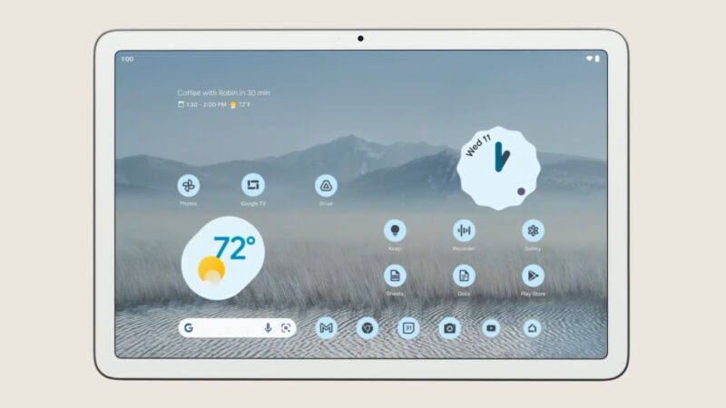 An official picture of the Pixel tablet, due out early next year.
