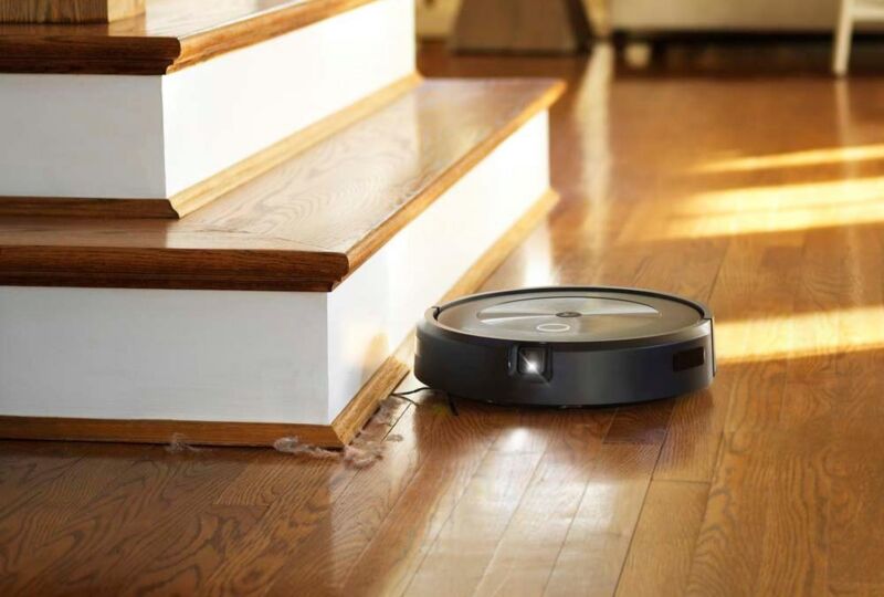 A screenshot of the iRobot Roomba j7+ robot vacuum