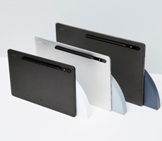 Google's New Android 12L Update For Large Screens Arrives On Samsung Galaxy Tab S8