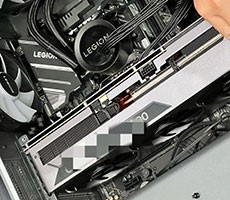 Lenovo GeForce RTX 4090 With Massive 4-Slot Cooler Smiles For The Camera