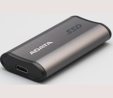 Adata Elite SE880 External SSD Review: Tiny, Durable, Fast Storage