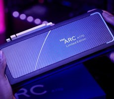 Intel Arc A770 And A750 GPUs Land At Retail With Sweet Gaming Bundles