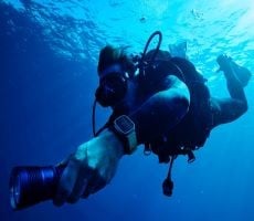 Apple Watch Ultra's Oceanic+ Upgrade Turns The Flagship Wearable Into A Diving Computer