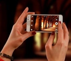 LG's 4X-9X Optical Zoom Sensor Says Goodbye To The Camera Bump And Hello To Snapdragon