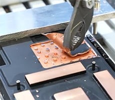 Watch As A Radeon RX 7900 XTX's Vapor Chamber Cooler Is Sliced Open And Dissected