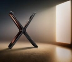 2023 Motorola Razr Folding Smartphone Renders Look So Good You'll Flip Out