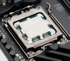 AMD Ryzen 7000's RDNA 2 Shows A Massive Performance Gain When Overclocked To 3.1GHz