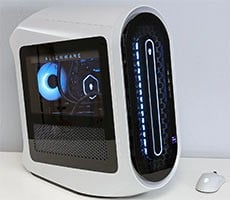 Alienware's Revamped Aurora R15 Gaming Desktop Could Take On Boutique Builds