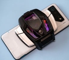 Asus ROG Phone 7 Ultimate Review: A Mobile Gaming Powerhouse